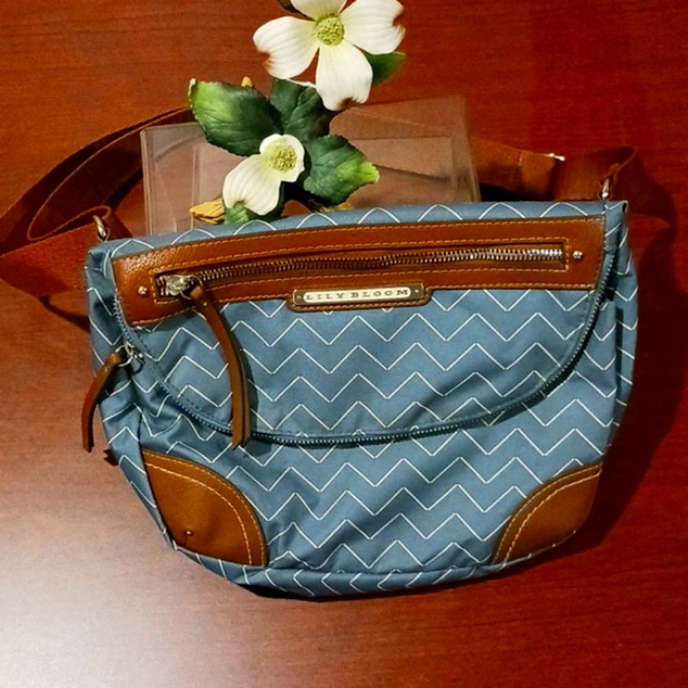 Pre-Loved LiLy Bloom Crossbody